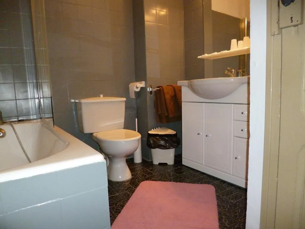 **  Hotel Le Calypso Hyeres France
