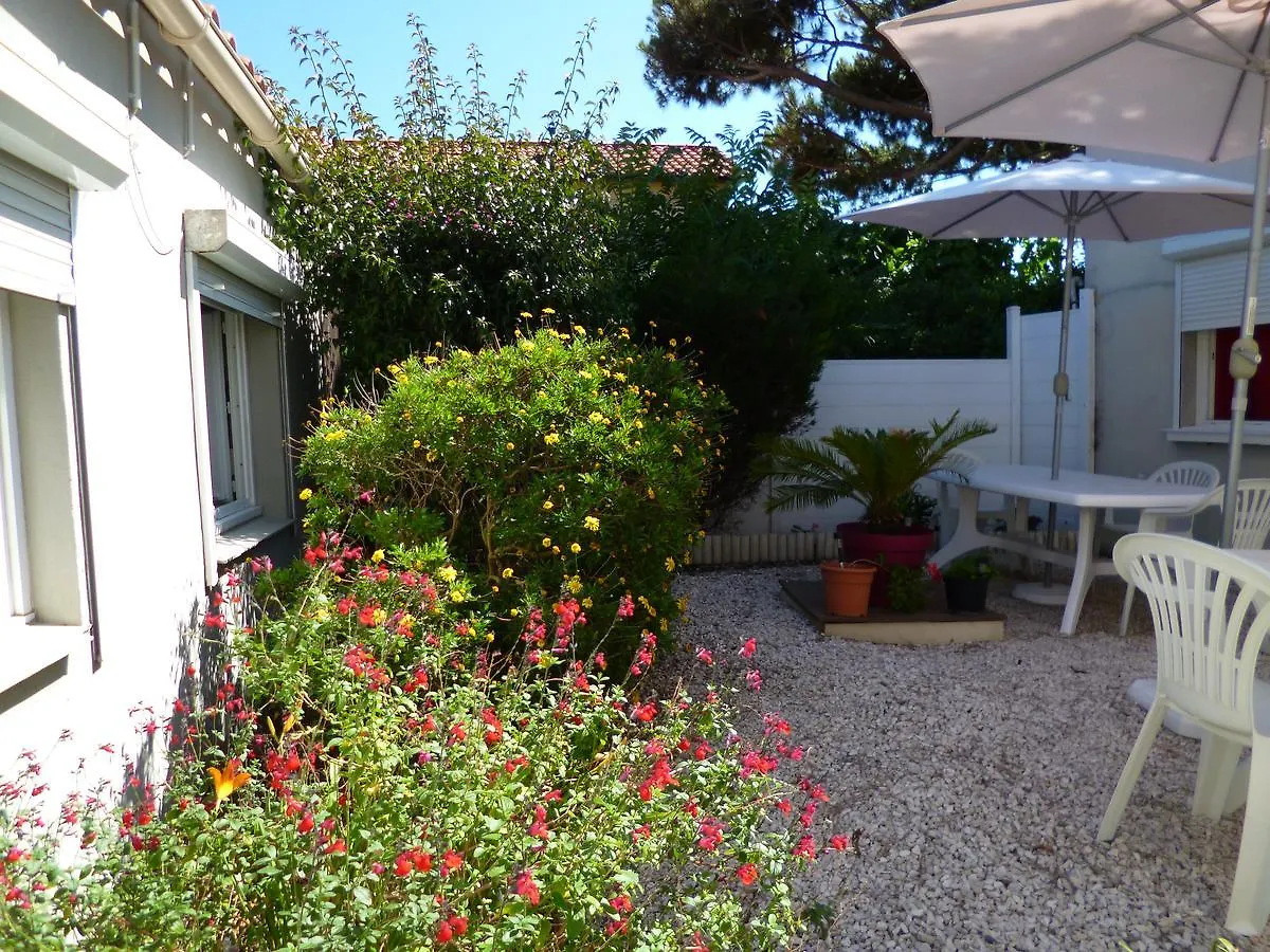 Hotel Le Calypso Hyeres