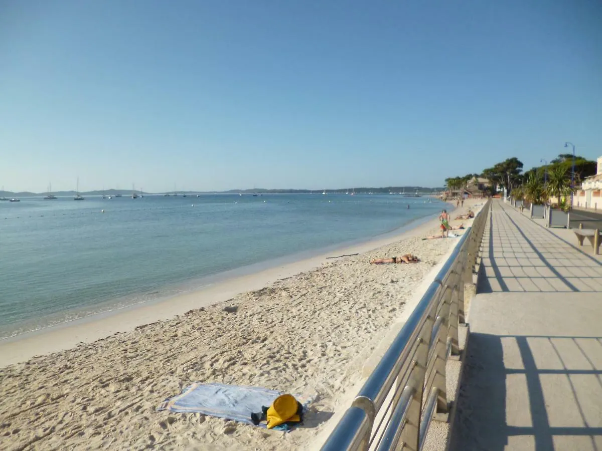 Hotel Le Calypso Hyeres