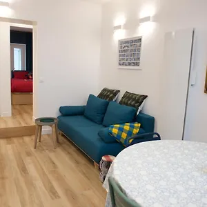 newly-renovated-flat-batignolles-17.fr-paris.fr/