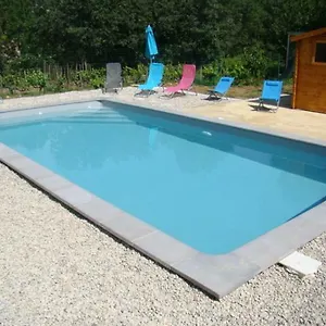 appartement-gite-les-papillons.hotels-rhonealpes.com/